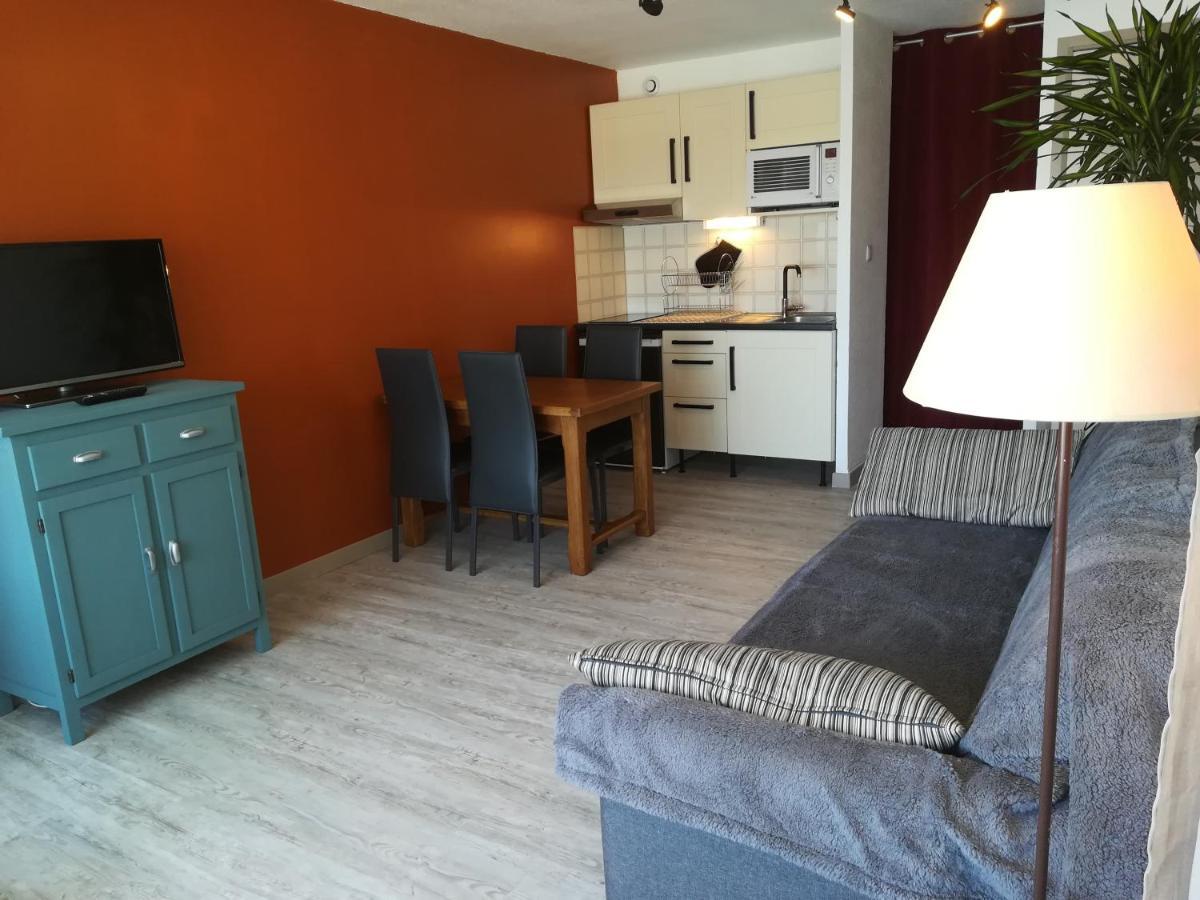 Studio Cabine Vue Port Avec Parking Prive, Piscine, Parc, Boulodrome 아그 외부 사진