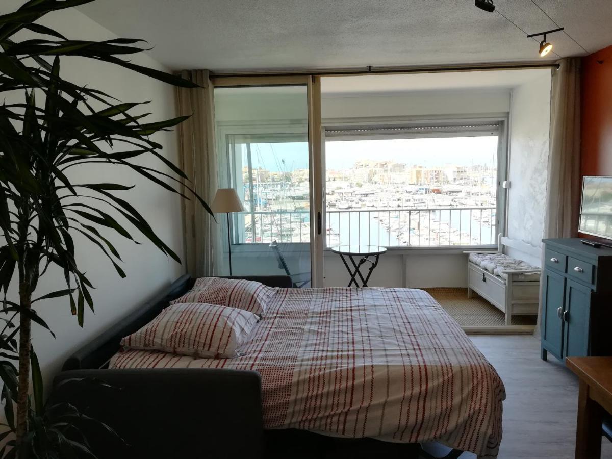 Studio Cabine Vue Port Avec Parking Prive, Piscine, Parc, Boulodrome 아그 외부 사진